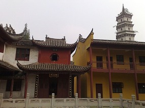 Jiujiang Lake & City  Adventure