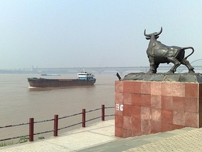 Jiujiang City Yangzi River  Adventure