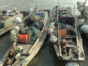 Shantou City & The Rong River & District Walk