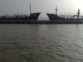 Shantou City & The Rong River & District Walk