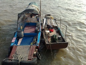 Shantou City & The Rong River & District Walk