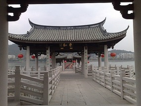Accross The River Han & Chaozhou Door Art