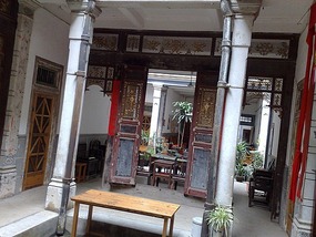 Meizhou Hakka Peoples Museum & Lianfang Tower (Hua