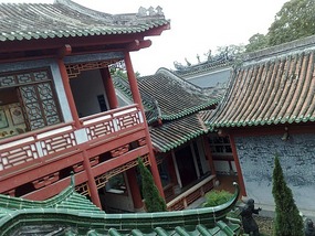 Zhaoqing Museum & River Alleys Adventure