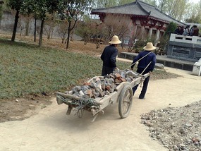 Zhang Qian Tomb & Local Temple Festival