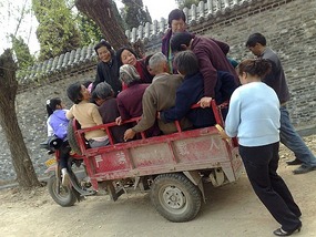 Zhang Qian Tomb & Local Temple Festival