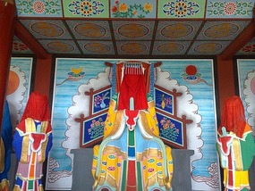 The Western Han River & Temple Ride