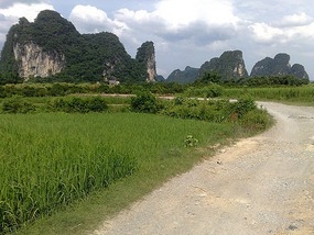 The Li River & Moon Hill Adventures