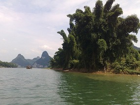 The Li River & Moon Hill Adventures