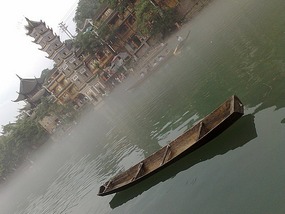 More of Funky Fenghuang Old Town 