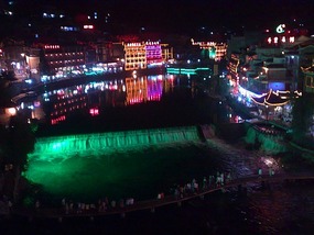 More of Funky Fenghuang Old Town 