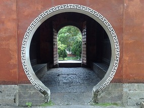 Zhangjiajie City Adventure
