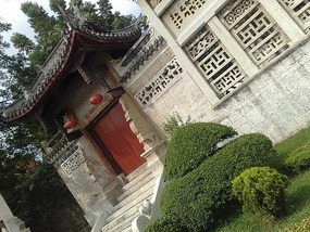Anshun City & Lake Adventure