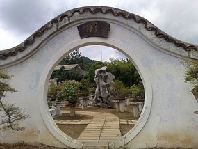 Huangguoshu Waterfalls & Buyi Village