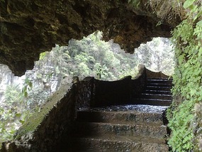 Xingyi & The MaLing Gorge Adventure