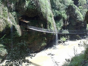 Xingyi & The MaLing Gorge Adventure