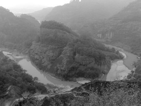 A Black N White Wuyishan Adventure