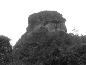 A Black N White Wuyishan Adventure