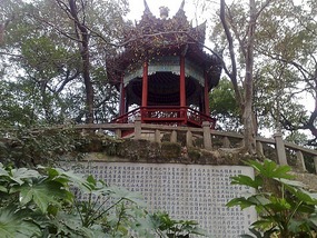 The Black & White Pagodas Adventure