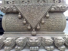 The Black & White Pagodas Adventure