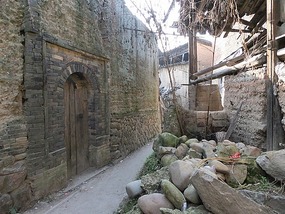 The Wan'an Bridge Adventure