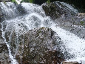 Qinglong Falls & Longchuang Canyon