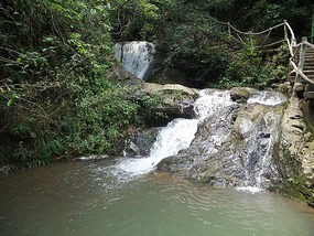 Qinglong Falls & Longchuang Canyon