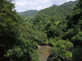 Qinglong Falls & Longchuang Canyon