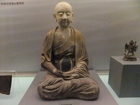 A Quiet Museum Day in Shenyang
