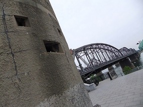 Jinjiangshan & Yalu River  Border
