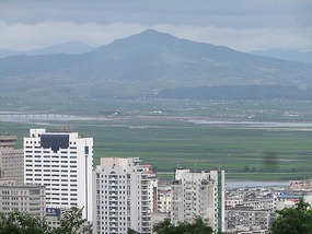 Jinjiangshan & Yalu River  Border