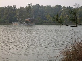 Long Tan Lake Park