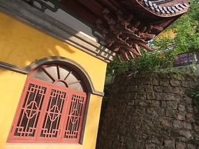 Dong Yue Mountain Temple