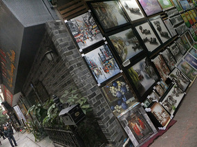 Dafen Art & Painting Village
