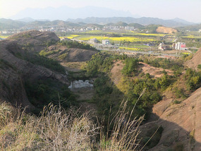 Moon Hill & Village Adventure