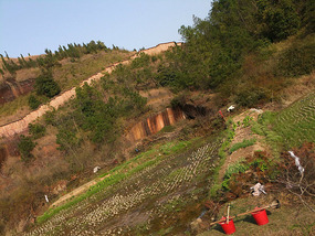 Moon Hill & Village Adventure