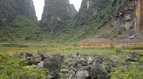 Yangshuo Dragon Bridge Ride