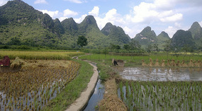 Yangshuo Dragon Bridge Ride