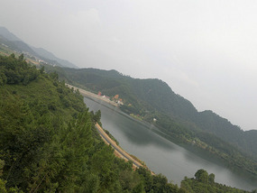 Pagoda Hill & Temple Lake Ride