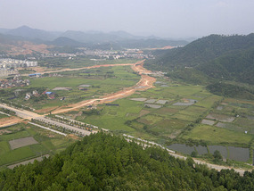Pagoda Hill & Temple Lake Ride