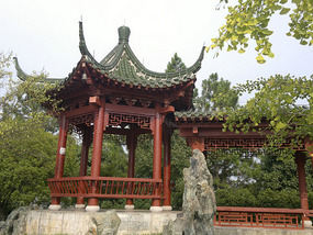Pagoda Hill & Temple Lake Ride