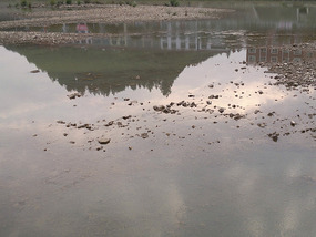 Jishui Reflective River Walk