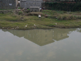 Jishui Reflective River Walk