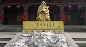 Tengwang Pavilion &  Shengjin Pagoda