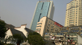 Tengwang Pavilion &  Shengjin Pagoda
