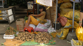 Yacheng 'String Bean' Town Adventure