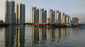 Serenity Coast to Dadonghai Bay Adventure