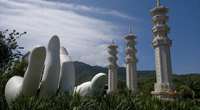 Nanshan Cultural Park & Temple Adventure