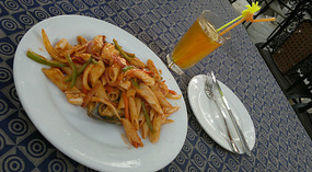 Luhuitou Park & Dadonghai Beach Dinner