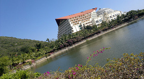 Yalong Bay Adventure